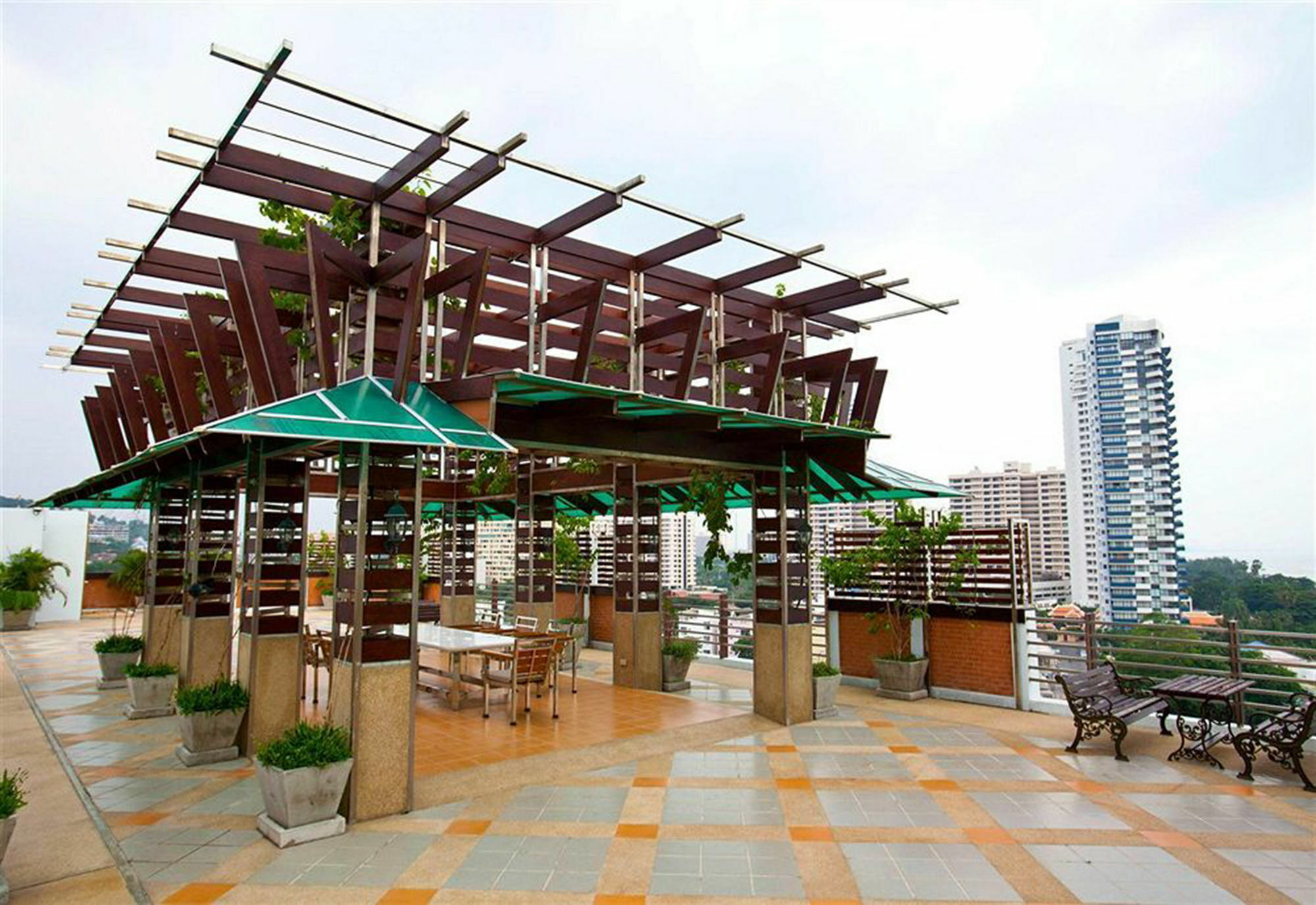 Royal Beach View Pattaya Exterior foto