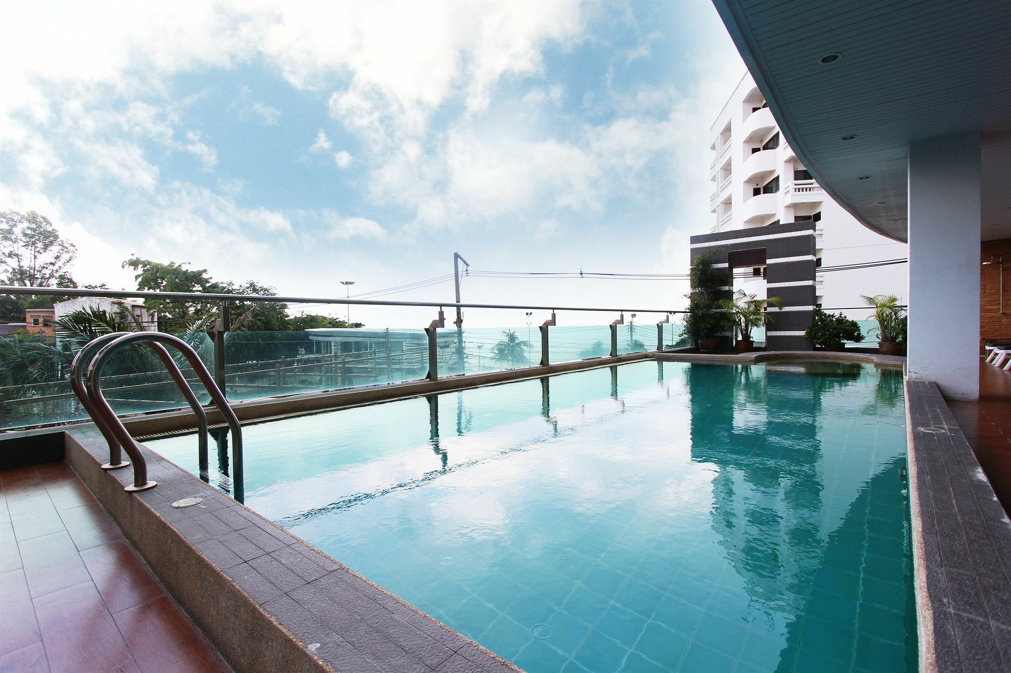 Royal Beach View Pattaya Exterior foto